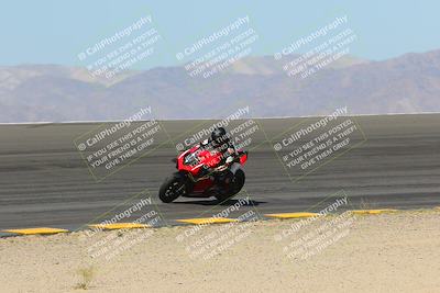 media/Apr-09-2023-SoCal Trackdays (Sun) [[333f347954]]/Bowl Set 1 (1025am)/